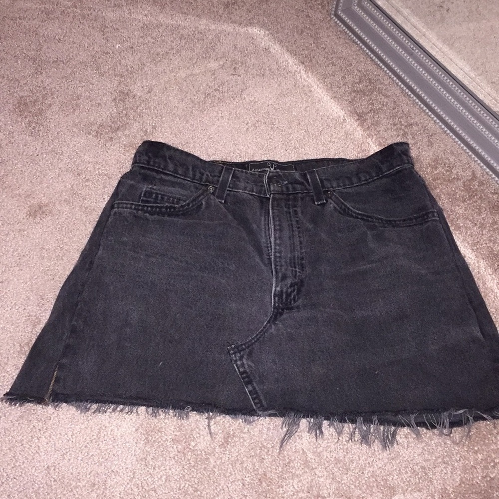 Vintage Levi’s mini skirt